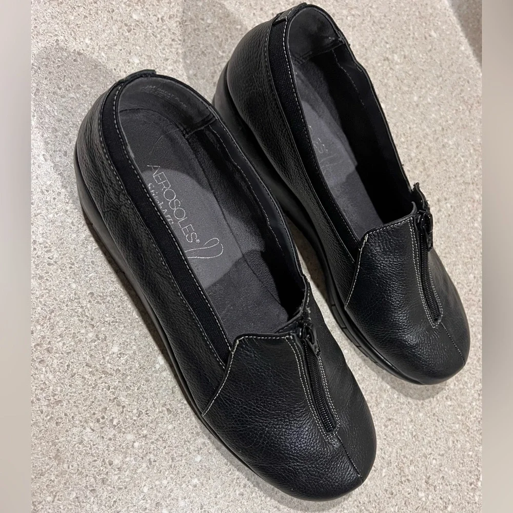 NEW Aerosoles LEATHER Stitched 9.5M Zipper
